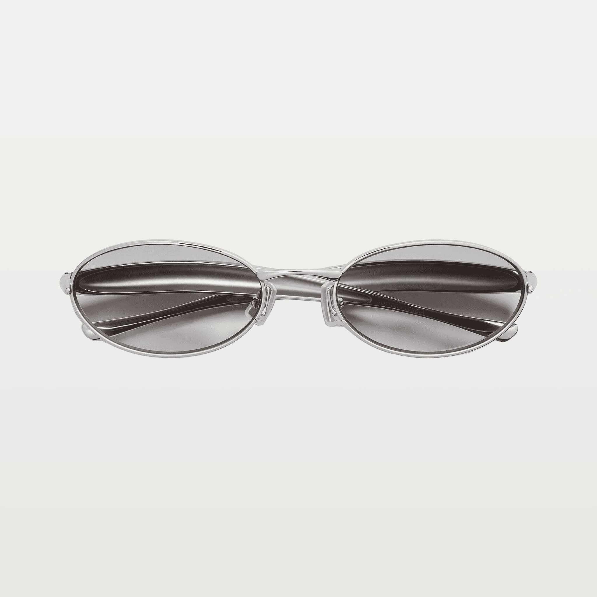 Sardine Oval Sunglasses in Silver/grey image